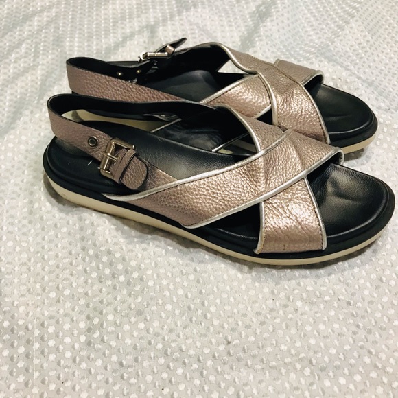 Aquatalia sandals - Picture 7 of 9